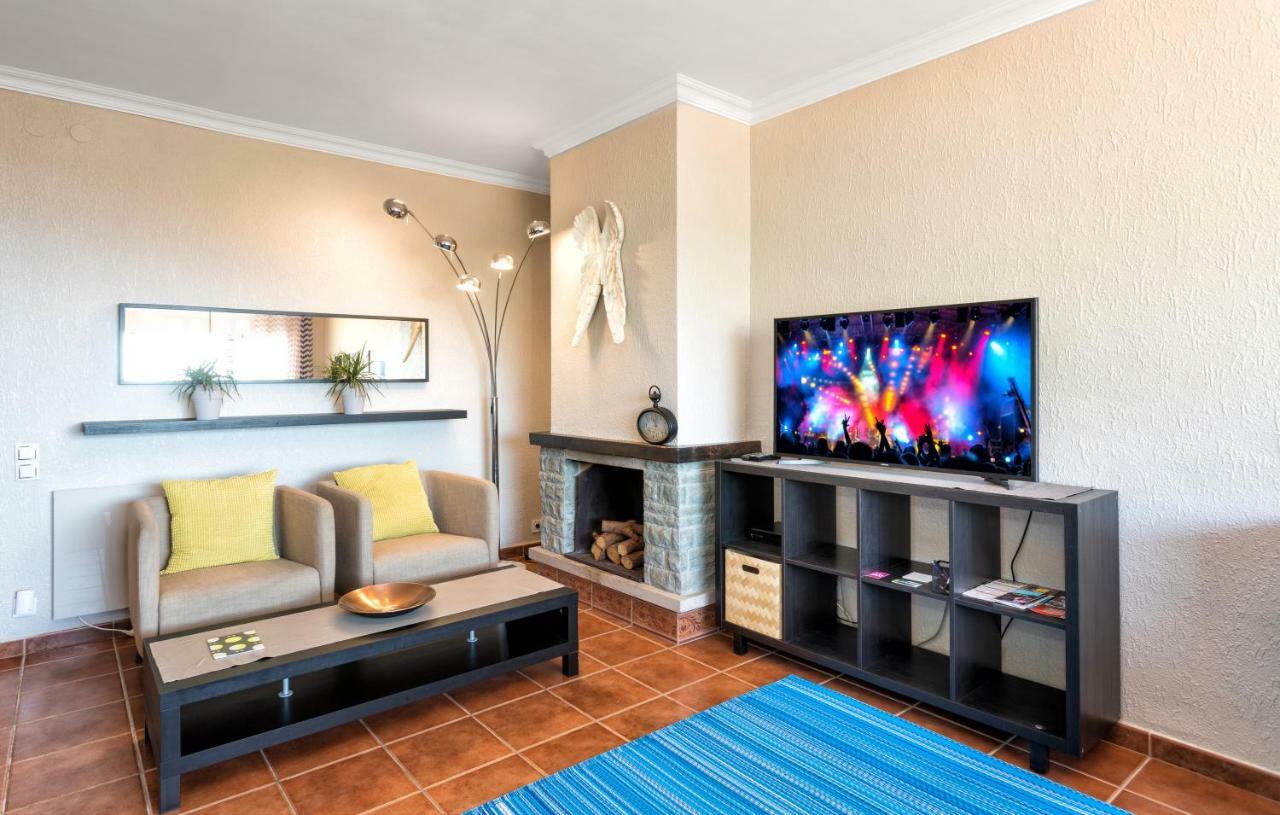 Costa Maresme Apartment Санта-Сусанна Экстерьер фото