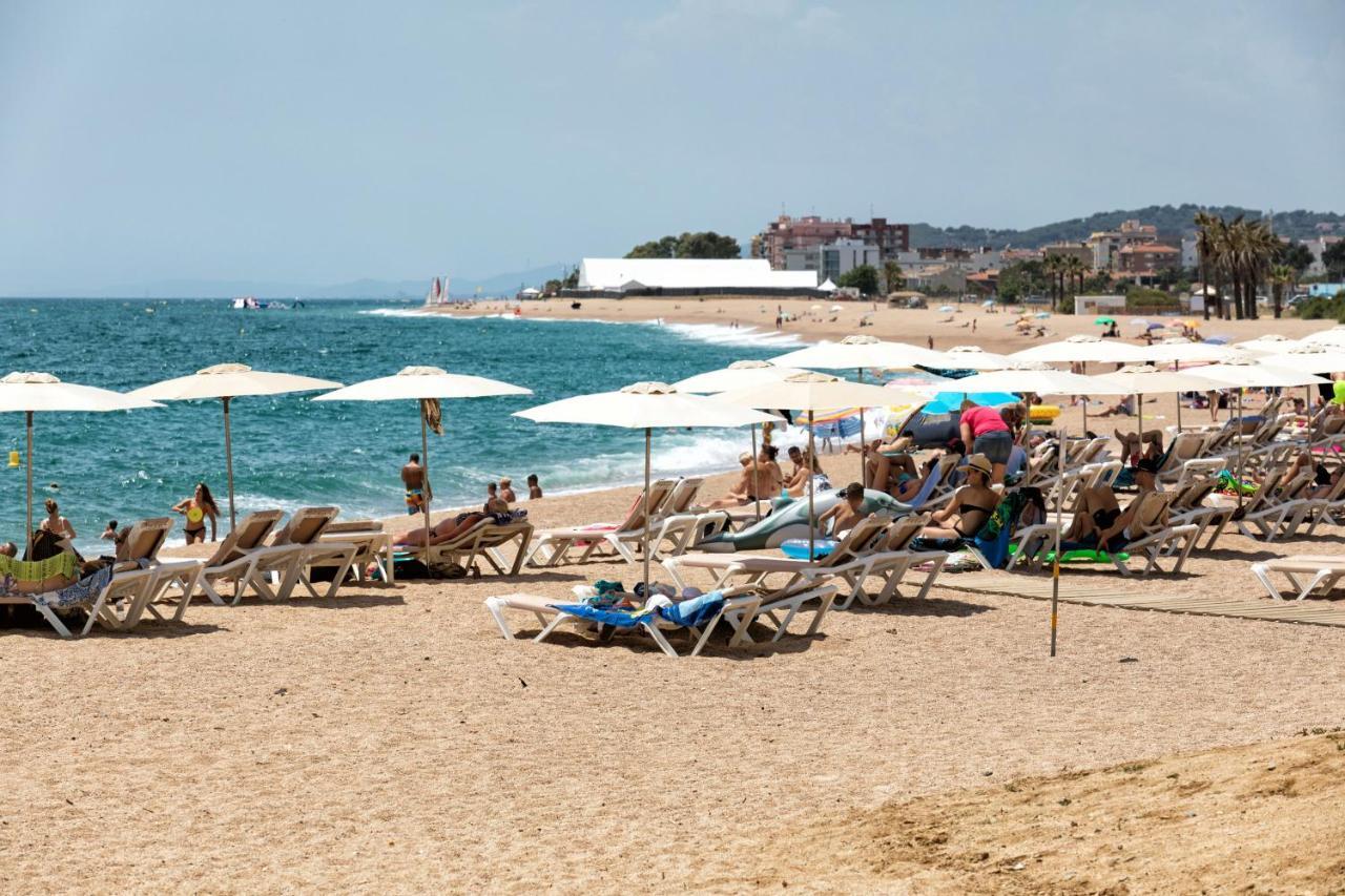Costa Maresme Apartment Санта-Сусанна Экстерьер фото